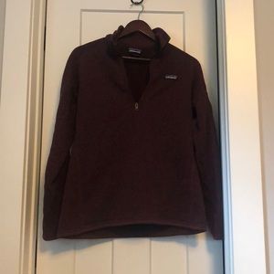 Large long sleeve Patagonia sweater. Maroon.